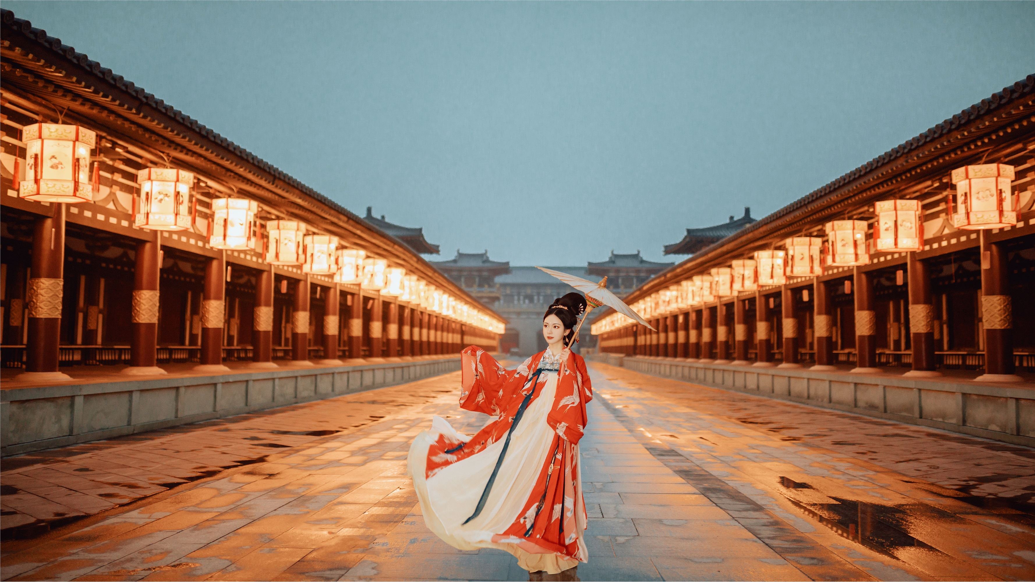 YITUYU艺图语 2021.08.11 花露浓 薄荷